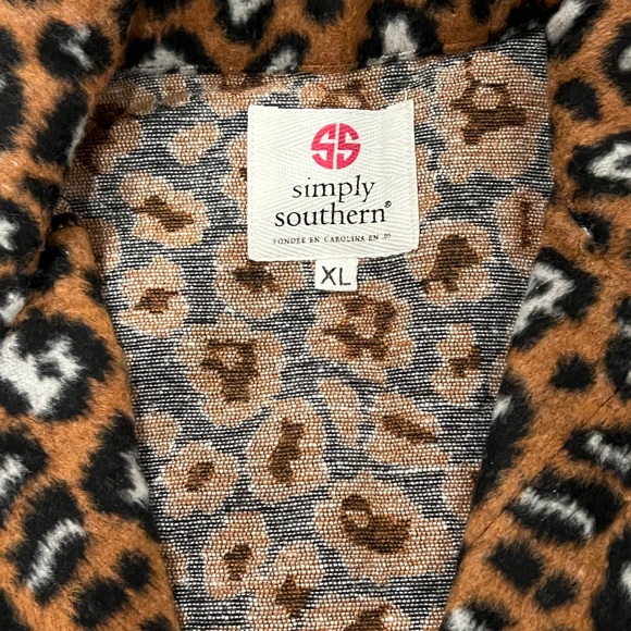 NWT Simply Southern Cheetah Shacket Size XL - Picture 4 of 4